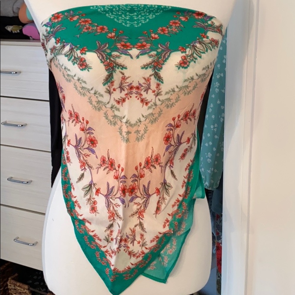 Green Print Handkerchief